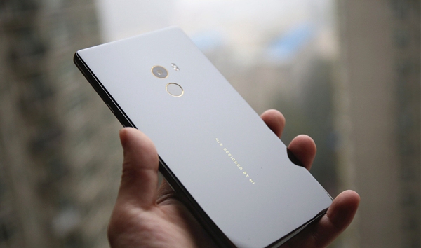 小米MIX和華為Mate9哪個好看?外觀顏值對比