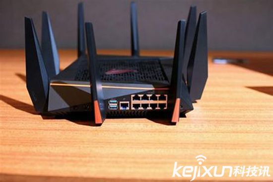 華碩發布家用旗艦級雙頻路由器 3月上市