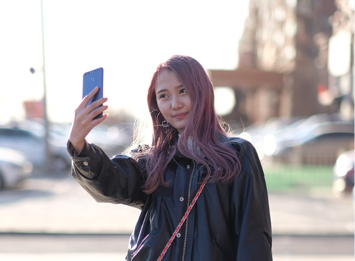 華為榮耀V9雙攝VR很好玩,玩王者榮耀卻很尷尬