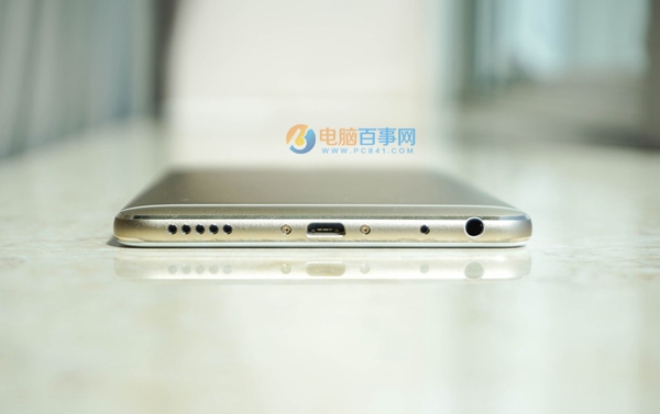 魅藍E2和魅藍Max哪個好？魅藍E2與魅藍Max區別對比