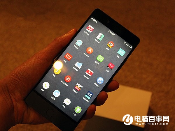 圓滑之中的銳麗異類 堅果Pro簡單上手評測g