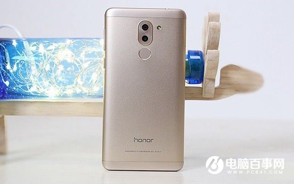 魅藍E2和榮耀暢玩6X哪個好?魅藍E2和榮耀6X對比