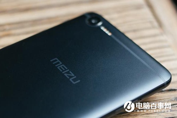 <a href=/tags/53-0.html target=_blank class=infotextkey>魅族</a>：光抄外觀是不行的 Flyme也給你們了