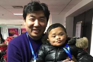 “小馬云”進(jìn)軍娛樂圈 窮小子秒變“富二代”？