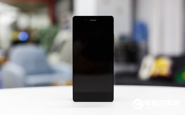 堅果Pro和努比亞Z17mini哪個好看?外觀顏值對比