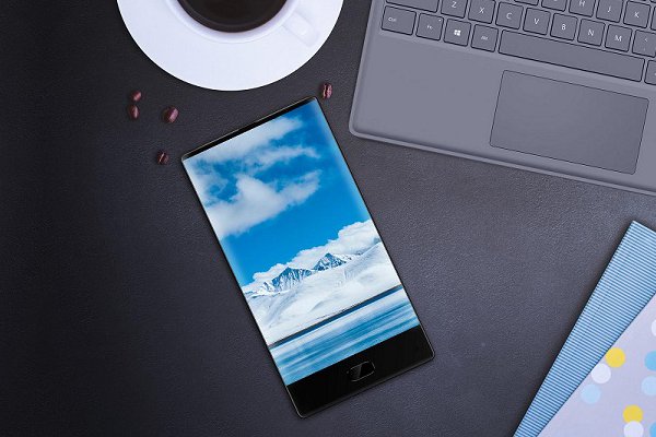 紅米Pro2再曝光!<a href=/tags/4011-0.html target=_blank class=infotextkey>千元機</a>全面屏要來了