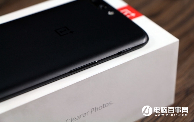 一加5評測：硬件無槽點中輕度使用兩天沒問題