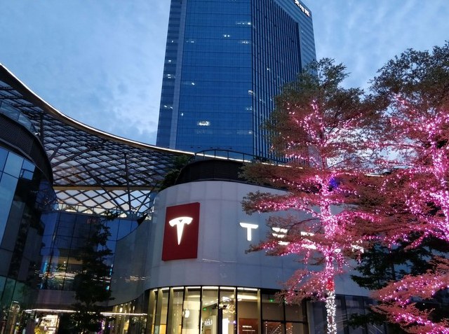 一加5和iPhone7 Plus哪個好？蘋果7P與一加5區別對比