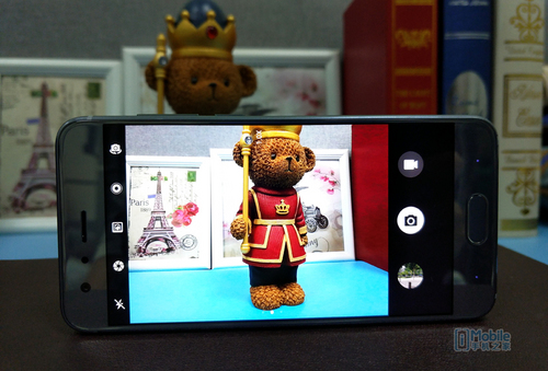 一加5和榮耀9對比評測:實(shí)用性再戰(zhàn)顏值 相差300元怎么選? 一加5和榮耀9對比評測:實(shí)用性再戰(zhàn)顏值 相差300元怎么選?