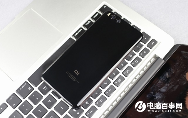 四曲面弧形收計 小米Note3圖賞