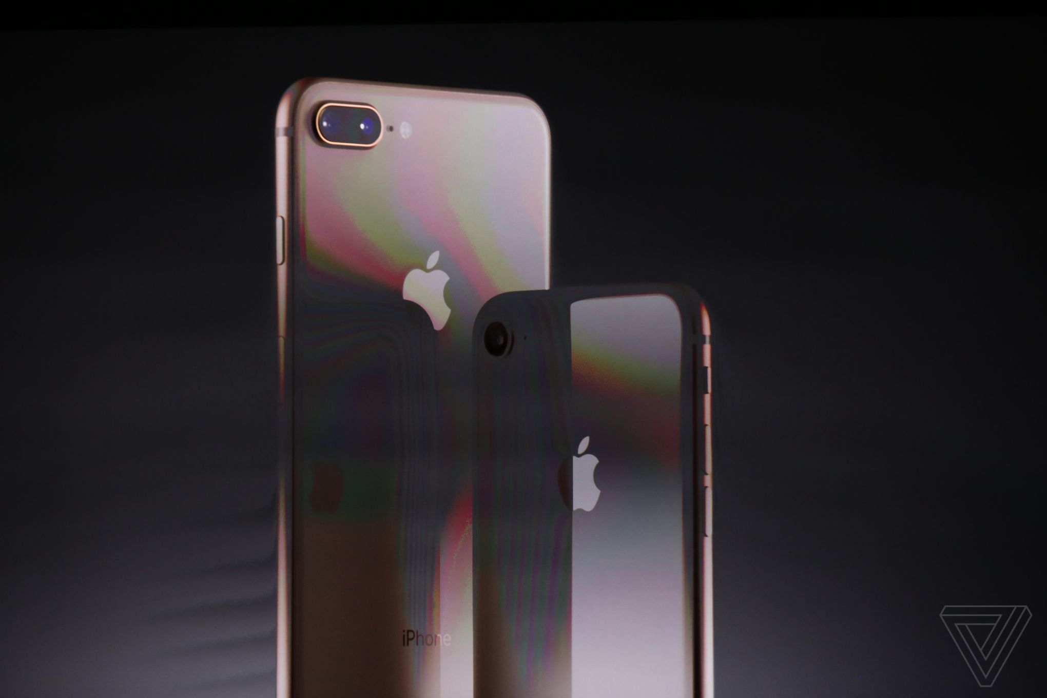 iPhone8/8 Plus正式發(fā)布：699美元起 9月22日上市