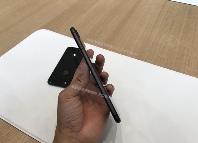 iPhone8和iPhone7哪個好 iPhone8和7區別對比