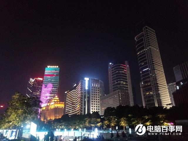 魅藍(lán)6和榮耀V9 play買哪個(gè)好？魅藍(lán)6對比榮耀V9 Play評測