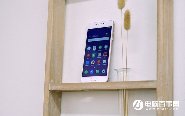 經典的聚碳酸酯 魅藍6四色圖賞