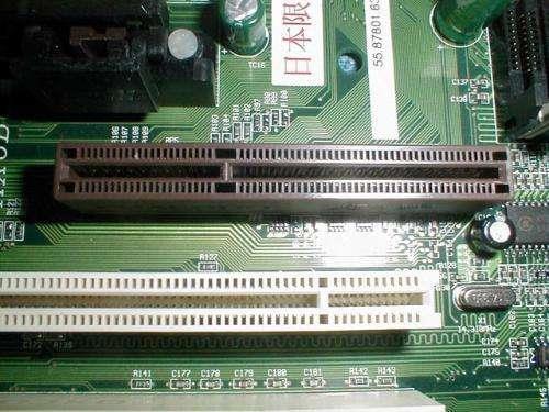 顯卡PCI/AGP/PCI-E接口啥區別？看完秒懂