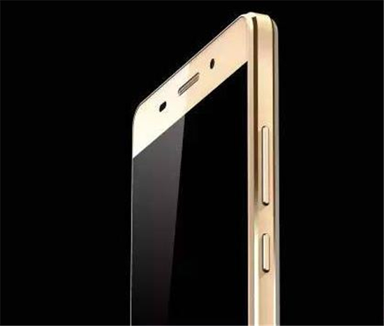 4款熱門千元全面屏手機(jī) 哪個(gè)才是你的菜？