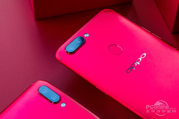 旗艦手機有哪些?2699元起高關注熱銷手機推薦