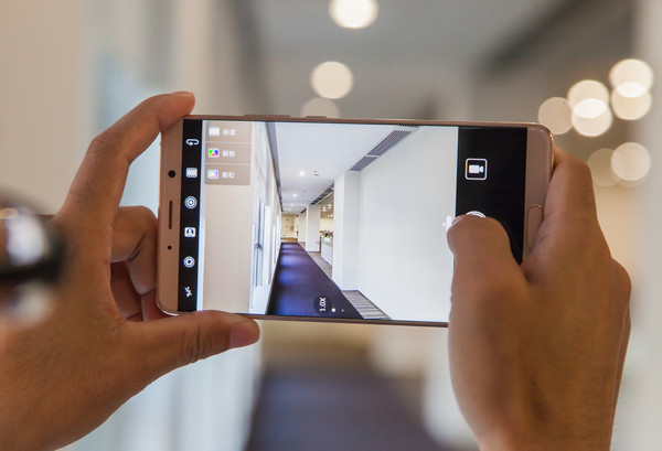 旗艦手機有哪些?2699元起高關注熱銷手機推薦