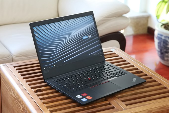 輕薄商務本 ThinkPad E480<a href=/notebook/ target=_blank class=infotextkey><a href=/notebook/ target=_blank class=infotextkey><a href=/notebook/ target=_blank class=infotextkey>筆記本</a></a></a>圖賞