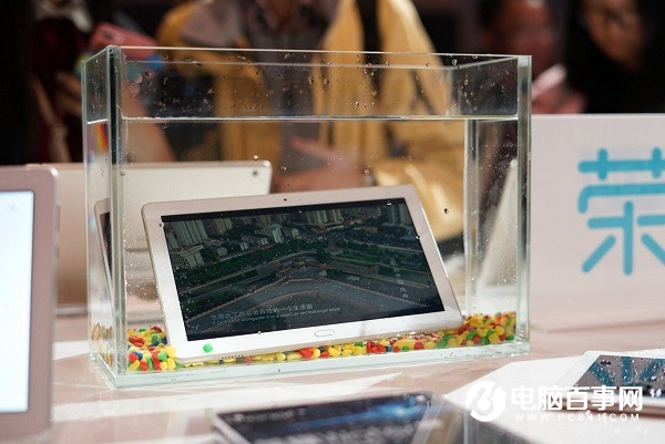 榮耀Waterplay配置怎么樣 榮耀Waterplay平板參數與圖賞