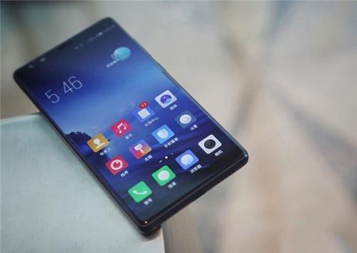 努比亞新機設計圖曝光：無邊框全面屏 搭載高通驍龍845