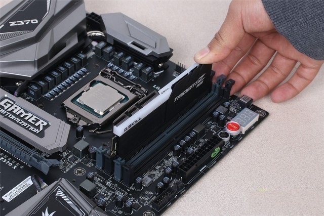 電腦內存選購知識，什么樣的內存適合自己？