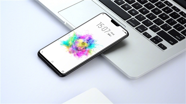 vivo今天正式發布X21：屏下指紋+新全面屏