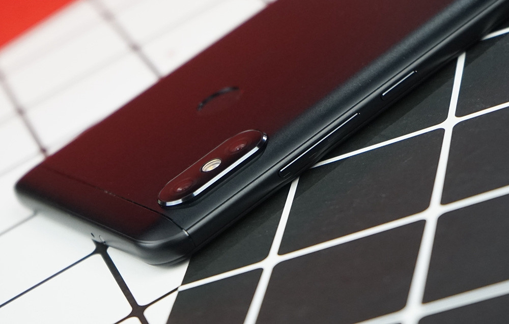 AI雙攝+人臉解鎖 紅米Note5真機圖賞