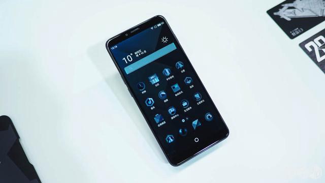 專屬定制設(shè)計(jì) 魅藍(lán)E3殲-20定制版圖賞