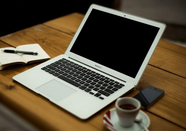 電腦不關機能工作幾天 有什么危害？