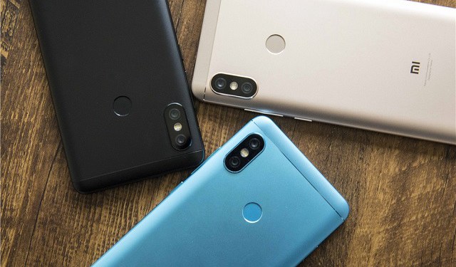 同價(jià)位“性能怪獸” 4款高性價(jià)比手機(jī)推薦