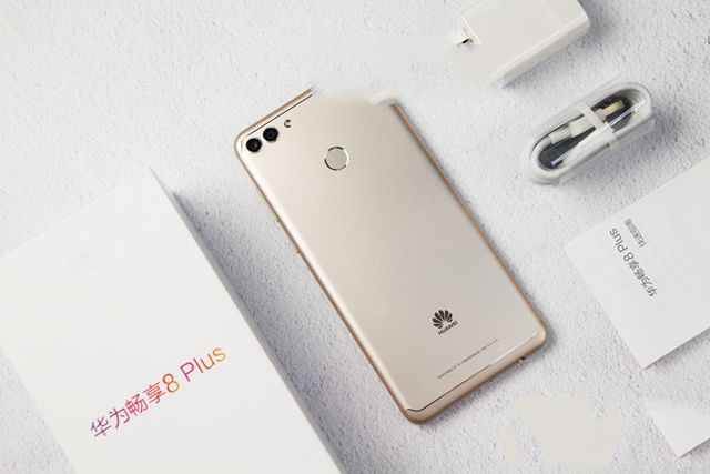 華為暢享8和Plus有什么區別？華為暢享8 Plus與暢享8全面對比