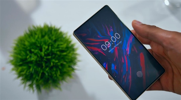 國產真全面屏手機MIX4亮相：設計真討巧!