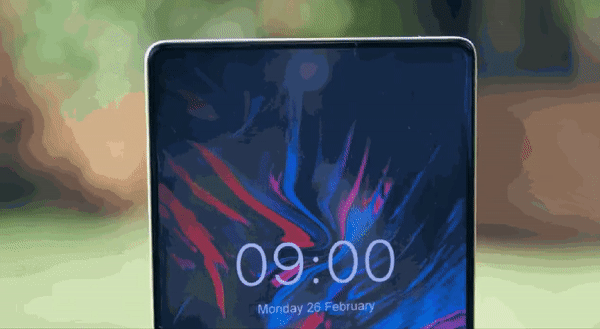 國產真全面屏手機MIX4亮相：設計真討巧！