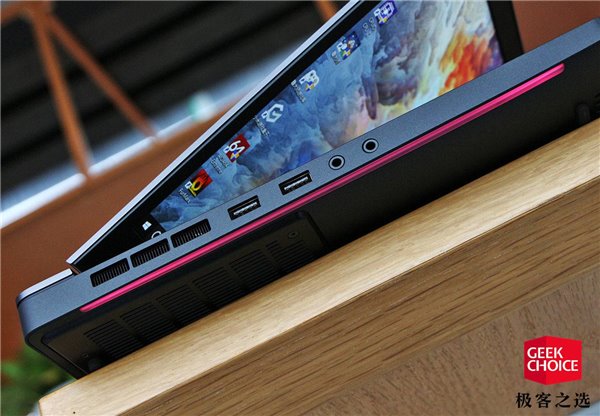 小米游戲筆記本開箱圖賞： 這散熱看著就痛快