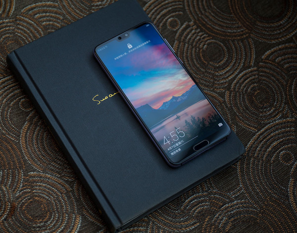 3788元起！華為P20/P20 Pro國行版發(fā)布 全球拍照最好手機？