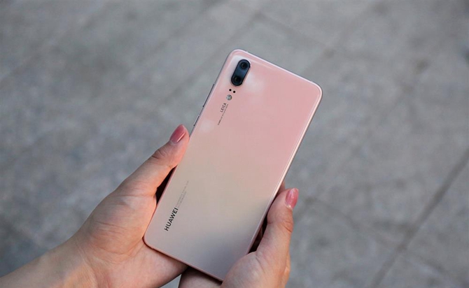 榮耀V10和華為P20哪個(gè)好？華為P20與榮耀V10區(qū)別對(duì)比