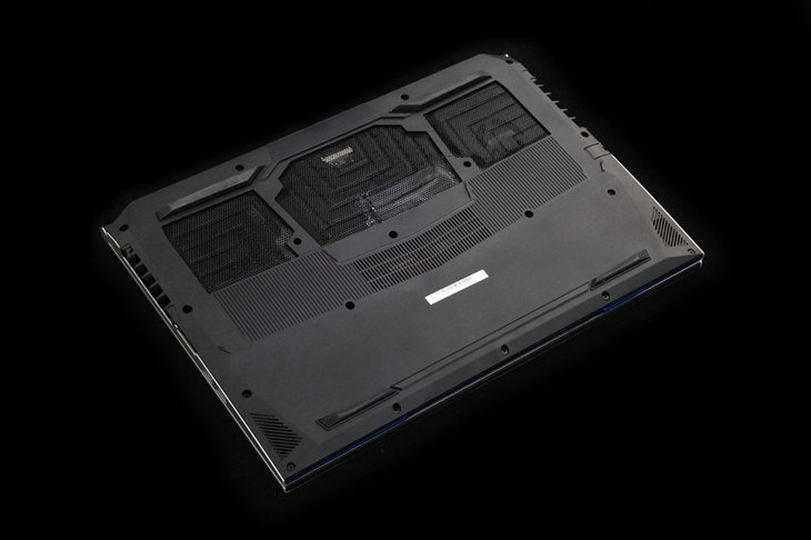 炫酷外觀兼備性能 機械師F117-B游戲本圖賞