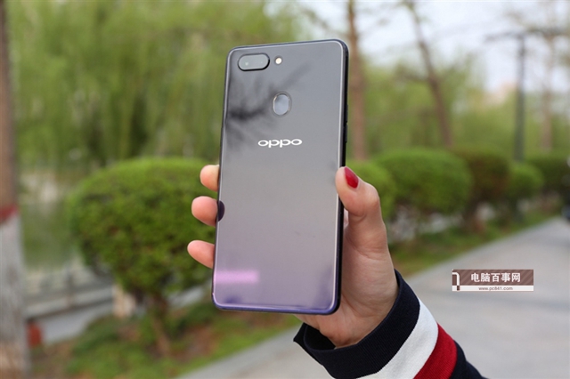 3K檔的熱門旗艦機 榮耀10和OPPO R15買哪個好？
