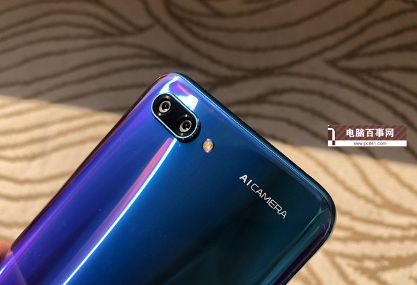 3K檔的熱門旗艦機 榮耀10和OPPO R15買哪個好？