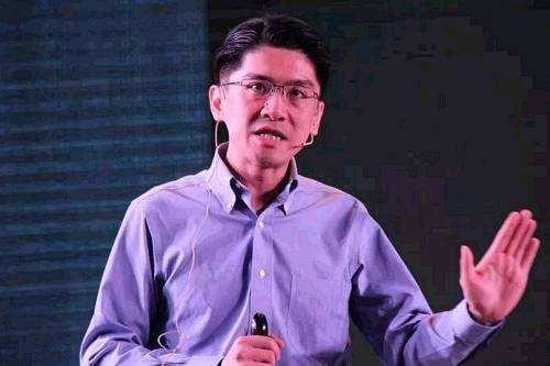 小米管理層重大變動：聯合創始人周光平和黃江吉離職