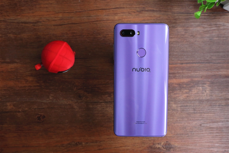 1799元起!努比亞Z18mini評測:3D曲面玻璃+2400萬像素