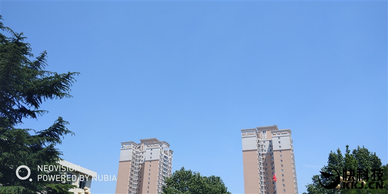 1799元起!努比亞Z18mini評(píng)測(cè):3D曲面玻璃+2400萬像素