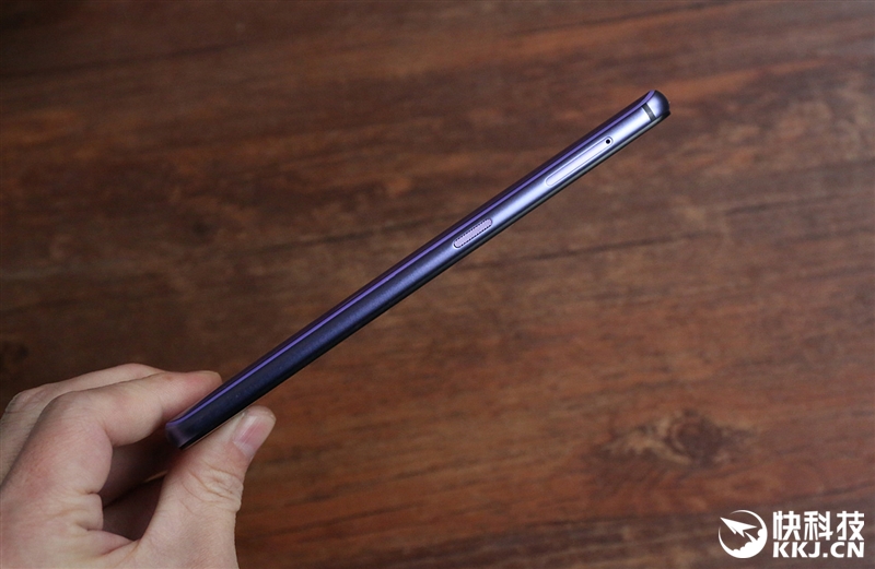 1799元起!努比亞Z18mini評測:3D曲面玻璃+2400萬像素