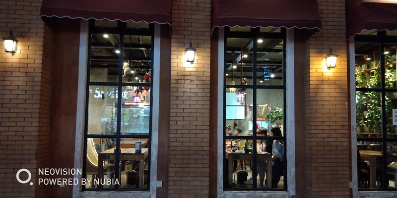 1799元起!努比亞Z18mini評(píng)測(cè):3D曲面玻璃+2400萬像素