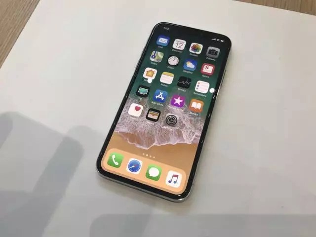 8款被網(wǎng)友吐槽最多的手機(jī)盤點(diǎn) 你正準(zhǔn)備買哪款?