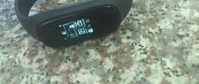 小米手環3或月底發布:外觀沒懸念 屏幕與功能大升級