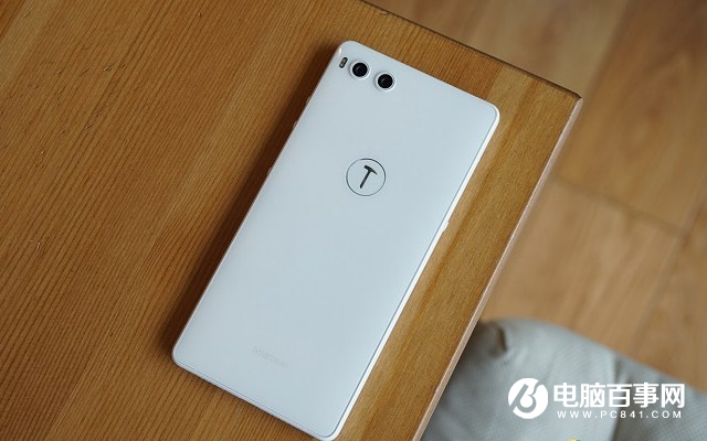 堅(jiān)果R1白色和黑色哪個(gè)好看？堅(jiān)果R1黑白雙色對(duì)比