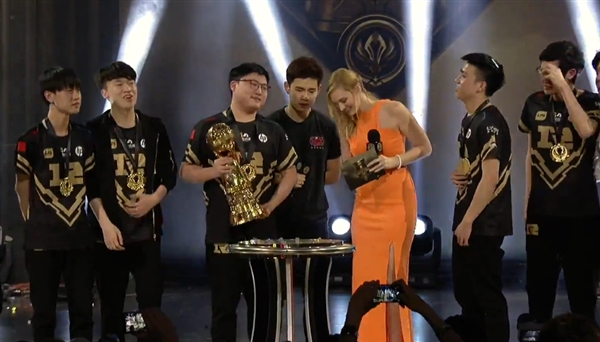 RNG斬獲《英雄聯(lián)盟》MSI 2018總冠軍!3:1擊敗韓國(guó)KZ戰(zhàn)隊(duì)