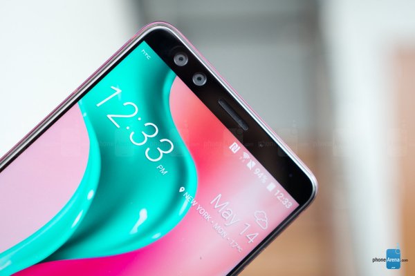 HTC U12+真機上手圖賞：看起來相當漂亮